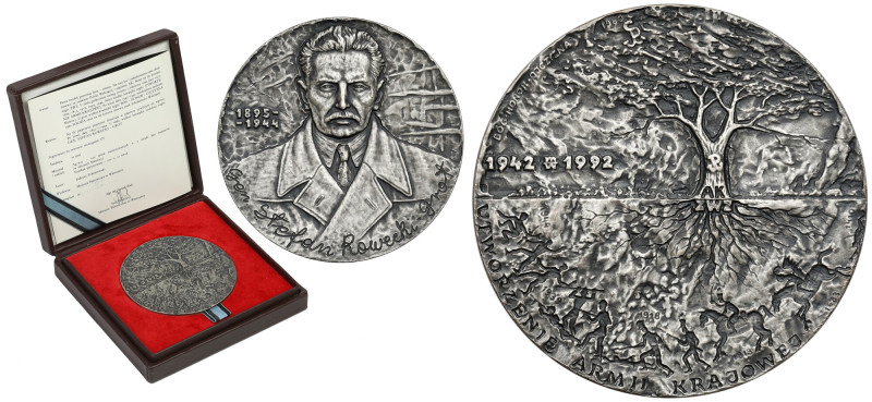 Medal SREBRO, gen. Stefan Rowecki Medal w pudełku, wraz z certyfikatem, numerowa...