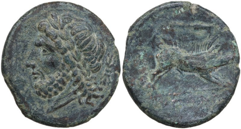 Italy, Apulia, Arpi. c. 325-275 BC. Æ (22,5 mm, 6,6 g). Laureate head of Zeus le...