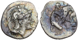 Italy, Calabria. Tarentum. c. 4th century BC. AR diobol (11,6 mm, 1 g). Head of Athena right, wearing laureate crested Attic helmet. R/ Hercules kneel...
