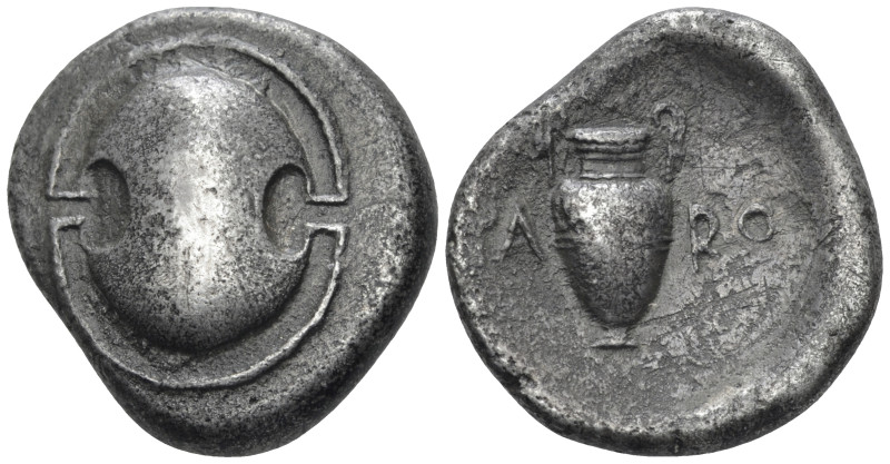 Boeotia, Thebes Stater circa 379-368, AR 23.00 mm., 11.26 g.
Boeotian shield. R...
