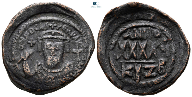 Phocas AD 602-610. Cyzicus
Follis or 40 Nummi Æ

31 mm, 11,02 g



very f...