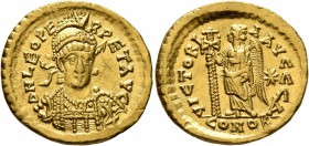 Leo I, 457-474. Solidus (Gold, 20 mm, 4.48 g, 5 h), Constantinopolis, circa 462 or 466. D N LEO PE-RPET AVG Pearl-diademed, helmeted and cuirassed bus...