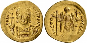 Justinian I, 527-565. Solidus (Gold, 19 mm, 3.97 g, 6 h), Constantinopolis, 545-565. D N IVSTINIANVS P P AVI Helmeted and cuirassed bust of Justinian ...
