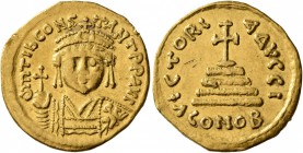 Tiberius II Constantine, 578-582. Solidus (Gold, 20 mm, 4.40 g, 7 h), Constantinopolis, 579-582. δ m TIb CONSTANT P P AVI Draped and cuirassed bust of...