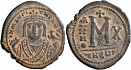 Maurice Tiberius, 582-602. Follis (Bronze, 30 mm, 10.67 g, 7 h), Theoupolis (Antiochia), 591-592. δ N mAЧΓI CN P AЧT Bust of Maurice Tiberius facing, ...
