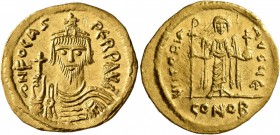Phocas, 602-610. Solidus (Gold, 21 mm, 4.48 g, 8 h), Constantinopolis, 607-610. δ N FOCAS PЄRP AVG Draped and cuirassed bust of Phocas facing, wearing...