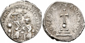 Heraclius, with Heraclius Constantine, 610-641. Hexagram (Silver, 23 mm, 6.66 g, 7 h), Constantinopolis, 615-638. [dd NN Һ]ЄRACLIЧS ЄT ЄRA CONSTA Hera...