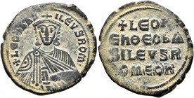 Leo VI the Wise, 886-912. Follis (Bronze, 28 mm, 7.72 g, 6 h), Constantinopolis. +LЄOn bASILЄVS ROM' Bust of Leo VI facing, with short beard, wearing ...