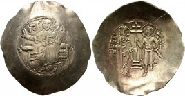 John II Comnenus, 1118-1143. Aspron Trachy (Electrum, 33 mm, 3.64 g, 6 h), Constantinopolis. Christ seated facing on throne without back, wearing pall...