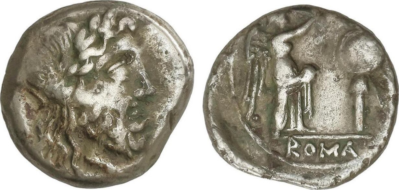 Victoriato. 211 a.C. ANÓNIMO. ROMA. Anv.: Cabeza laureada de Júpiter a derecha. ...