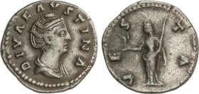 Denario. 138-139 d.C. FAUSTINA MADRE. Anv.: DIVA FAVSTINA. Busto a derecha. Rev.: VESTA. Vesta en pie a izquierda. 3,6 grs. AR. Pátina. C-291; RIC-400...