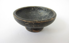 Small Greek Bowl

H. 2 cm, diameter 5 cm