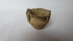 Tiny Roman vessel

H. 2,5 cm