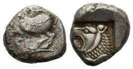 Dynasts of Lycia, Uncertain dynast (c. 490-430 BC). AR Stater (19mm, 9.43g). Boar standing l. R/ Head of lion l. within incuse square. Müseler -; SNG ...