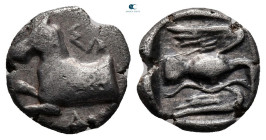 Kings of Thrace. Uncertain mint. Sparadokos 445-435 BC. Diobol AR
