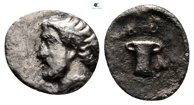 Kings of Thrace. Kotys I 382-359 BC. 
Diobol AR

11 mm, 0,68 g

Bearded hea...