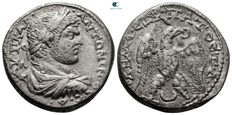 Phoenicia. Arados. Caracalla AD 198-217. 
Billon-Tetradrachm

25 mm, 13,85 g...