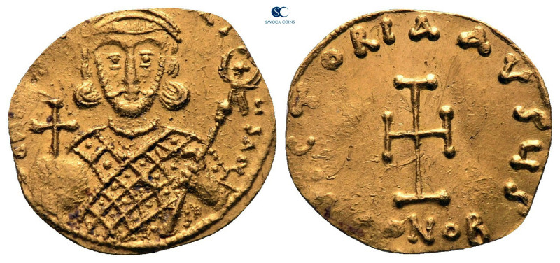 Philippus (Bardanes) AD 711-713. Constantinople
Tremissis AV

16 mm, 1,34 g
...