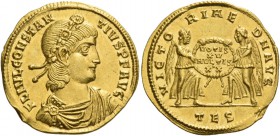 Constantius II augustus, 337 – 361. Solidus, Thessalonica 337-340, AV 4.43 g. FL IVL CONSTAN – TIVS P F AVG Laurel and rosette- diademed, draped and c...