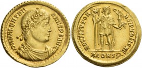 Valentinian I, 364 – 375. Solidus, Constantinopolis 365-375, AV 4.50 g. D N VALENTINI – ANVS P F AVG Rosette and pearl-diademed, draped and cuirassed ...
