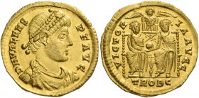 Valens, 364 – 378. Solidus, Treveri circa 367-375, AV 4.45 g. DN VALENS – P F AVG Pearl-diademed and draped bust r. Rev. VICTOR – IA AVGG Two emperors...