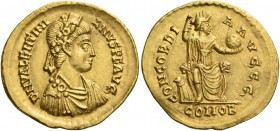 Valentinian II, 375 – 392. Solidus, Constantinopolis 378-383, AV 4.38 g. D N VALENTINI – ANVS P F AVG Pearl -diademed, draped and cuirassed bust r. Re...