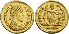Theodosius I, 379 – 395. Solidus, Constantinopolis 378-383, AV 4.49 g. D N THEODO – SIVS P F AVG Pearl-diademed, draped and cuirassed bust r. Rev. CON...