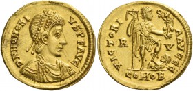 Honorius, 393 – 423. Solidus, Ravenna 402-403, 405-406, AV 4.45 g. D N HONORI – VS P F AVG Pearl-diademed, draped and cuirassed bust r. Rev. VICTORI –...