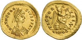 Theodosius II, 402 – 450. Semis, Constantinopolis 444, AV 2.23 g. DN THEODO – SIVS P F AVG Pearl-diademed, draped and cuirassed bust r. Rev. VICTORI –...