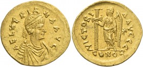 Aelia Verina, wife of Leo I. Solidus, Constantinopolis 471 or 473, AV 4.44 g. AEL VERI – NA AVG Pearl-diademed and draped bust r., wearing necklace an...