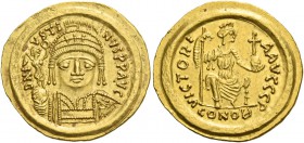 Justin II, 15 November 565 – 5 October 578. Solidus, Ravenna circa 575-578, AV 4.39 g. D N I – VSTI – NV P P AVG Helmeted and cuirassed bust facing, h...