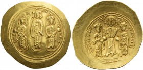 Romanus IV Diogenes, 1 January 1068 – September 1071 and associate rulers. Histamenon circa 1068-1071, AV 4.38 g. KωN – MX – ANΔ Three figures standin...