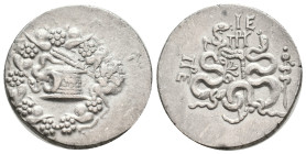 MYSIA. Pergamon. (Circa 166-67 BC). AR Tetradrachm. Cistophoric standard. 12.33 gr 26.7 mm