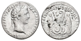 AUGUSTUS, 27 BC - AD 14. AR, Denarius. Lugdunum.3.14g 17.6m