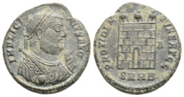 LICINIUS I (308-324). Follis. Heraclea. 3 g. 18,7 mm.
Obv: IMP LICINIVS AVG. Laureate bust right, wearing imperial mantle, holding sceptre and mappa....