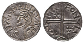 Dänemark, Hardeknud 1035-1042, Denar, Lund. 0,98 g. Münzmeister Alpine. Brustbild mit Helm und Schild nach links // Langes Doppelfadenkreuz mit je dre...