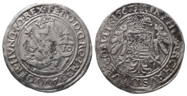 Römisch Deutsches Reich / Haus Habsburg, Ferdinand I. 1521-1564, 1/2 Guldentaler (30 Kreuzer) 1562, Hall. 12,08 g. Fundexemplar. Leicht korrodiert, fa...