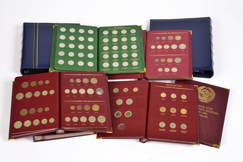 Russland, Große Sammlung von Kursmünzen aus der Zeit von 1896-2021 in acht Alben...