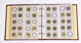 Schweiz, Eidgenossenschaft, nahezu vollständige Sammlung aller Schweizer Franken Stücke aus der Zeit von 1898-2012. Es fehlen lediglich Jahrgang 1899 ...