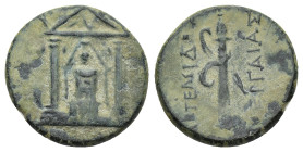 PAMPHYLIA. Perge. Ae (17mm, 3.75 g) (Circa 50-30 BC). Obv: Distyle temple containing facing statue of Artemis Pergaia. Rev: APTEMIΔOΣ / ΠEPΓAIAΣ. Quiv...