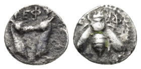 IONIA. Ephesos. (Circa 390-330 BC). AR Diobol. (9.70mm, 0.85 g) Obv: E-Φ Above two stags heads face to face. Rev: E-Φ Bee.