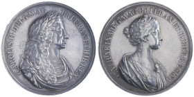 Catharine de BRAGANÇA 1660-1685 avec Charles II (roi d'Angleterre) Médaille en argent, AG 37.13 g. 43mm par J. Roettier
Avers : CAROLVS · II · DEI · G...
