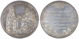 Marie I & Pierre III 1777-1786
Médaille en argent, 1783, dédiéee par l'Académie Real das Sciences à la reine Maria, AG 150.44 g. 72mm par João de Figu...