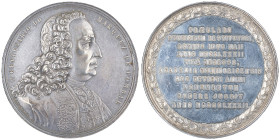 Médaille en argent, 1882 , commémoration du Centenaire du Marquis de Pombal; frappée par l'Université de Coimbra,
AG 85.56 g. 55 mm par Molarinho Ref ...