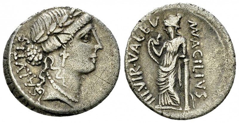 Man. Acilius Glabrio AR Denarius, 49 BC 

 Man. Acilius Glabrio. AR Denarius (...