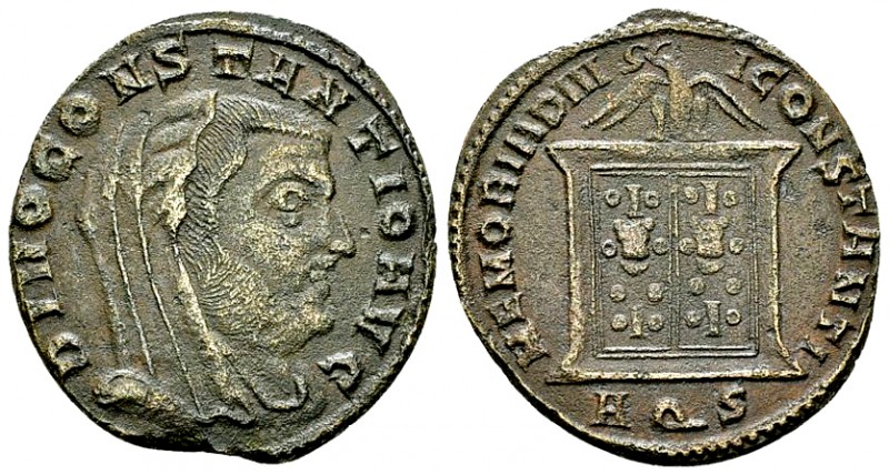 Divus Constantius I AE Nummus, Altar reverse 

 Divus Constantius I (+ 306). A...