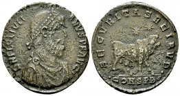 Iulianus II AE Nummus, Bull reverse 

 Julianus II Apostata (360-363). AE Nummus (27-29 mm, 7.33 g), Constantinopolis, 361-363 AD.
Obv. D N FL CL I...