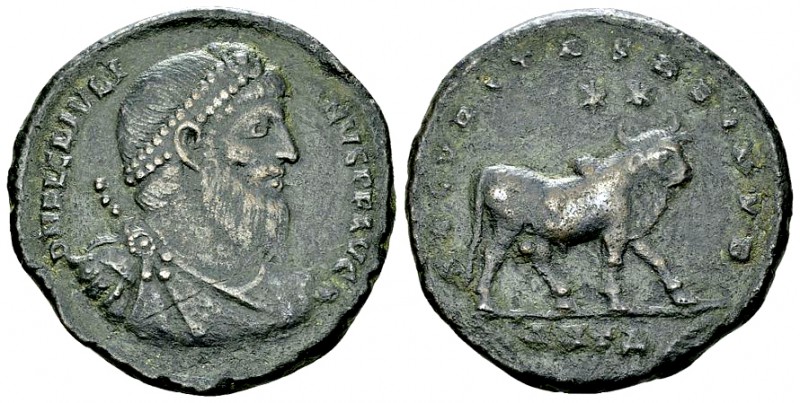 Iulianus II AE Nummus, Bull reverse 

 Julianus II Apostata (360-363). AE Numm...