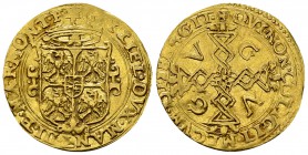 Mantova Scudo d'oro del sole, rara 

 Mantova . Guglielmo Gonzaga (1550-1587). Scudo d'oro del sole s.d. (22 mm, 3.26 g).
CNI 16; MIR 505.

Rara....