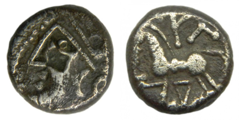 Lingones (Gallia Belgica). Langres. Siglo I aC. Denario/Quinario Tipo Kaletedoy....